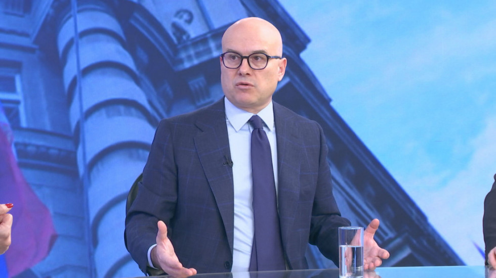 Vučević: Neće se dozvoliti kamenovanje i vređanje vladika naše crkve