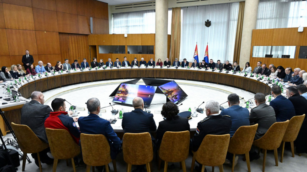 Dačić predsedavao sednicom Štaba za vanredne situacije: Visok stepen pripravnosti nadležnih institucija i dalje na snazi