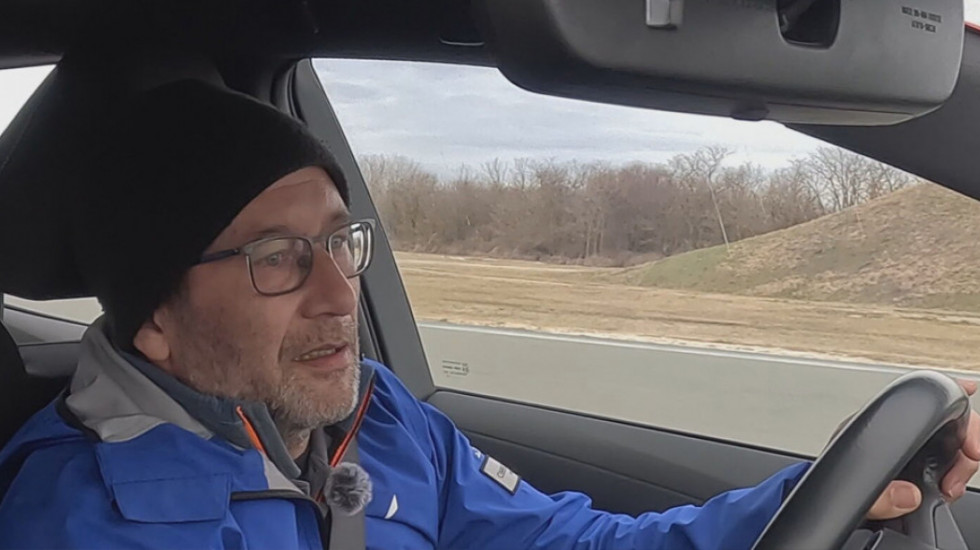 Sve više saobraćajnih nezgoda zbog nepažnje: Projekat "Život za mlade" o sigurnosti i osam koraka do bezbednije vožnje