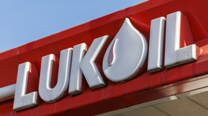 Ševron potpisao preliminarne sporazume o preuzimanju Lukoilovog naftnog polja u Iraku