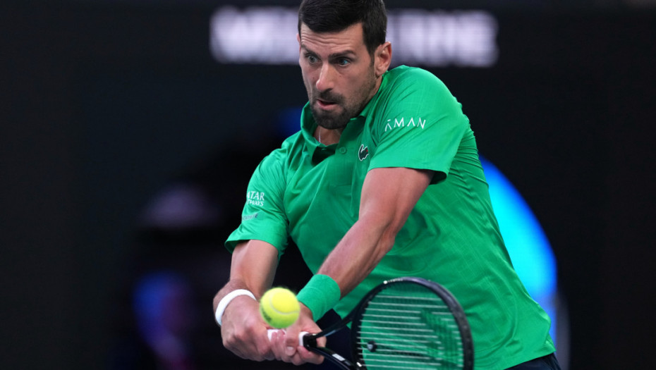 Novak Đoković - Karlos Alkaraz (6:2, 2:6, 2:1): Vratio se Novak na stari put i uzvraća istom merom