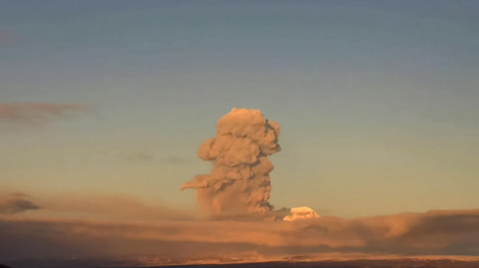 Vulkan Šiveluč na Kamčatki eruptirao pepeo drugi put u poslednja 24 sata