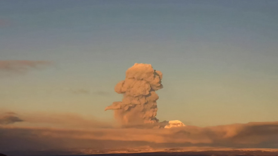 Vulkan Šiveluč na Kamčatki eruptirao pepeo drugi put u poslednja 24 sata