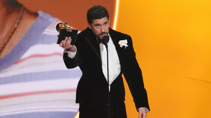 Trijumf Bad Bunny-ja i Kendrika Lamara na dodeli Gremi nagrada: Svi nagrađeni izvođači i umetnici