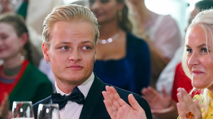 Novi udarac za norvešku kraljevsku porodicu: Priveden sin princeze Mete Merit i tereti se za 38 krivičnih dela