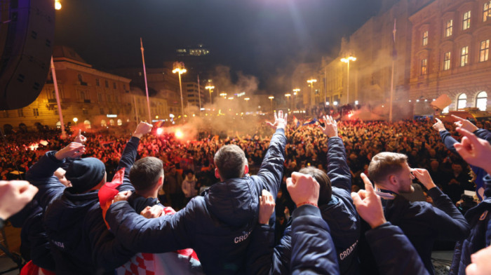 Ne smiruju se tenzije u Hrvatskoj zbog dočeka rukometaša, burna rasprava i u Saboru