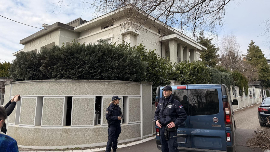 Uhapšen treći osumnjičeni za bacanje bombe na porodičnu kuću pevača Zdravka Čolića