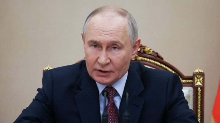 Putin: Rusija bi mogla da obustavi isporuke gasa EU odmah, a ne za mesec dana