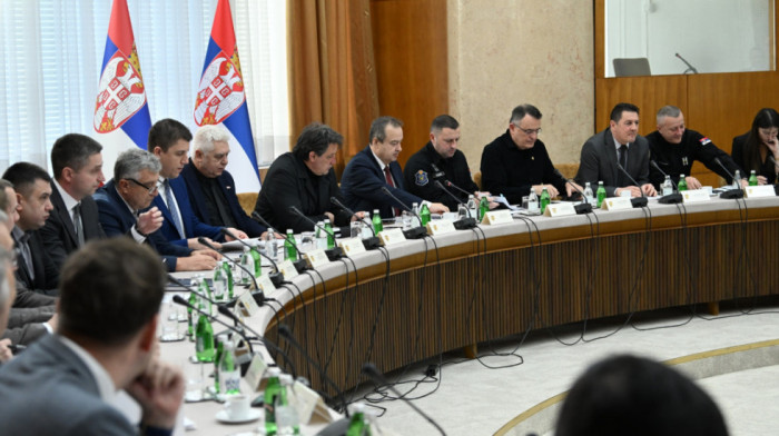 Počela sednica Republičkog štaba za vanredne situacije, Čaušić: Situacija na terenu stabilna