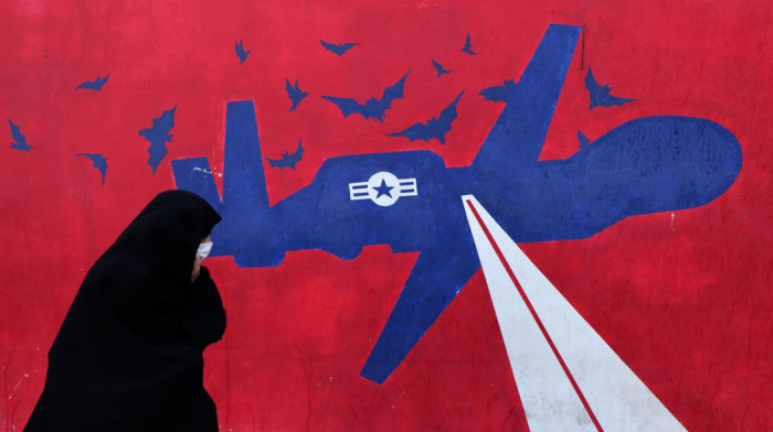 Pregovori SAD i Irana pod senkom nosača aviona: Poslednja šansa za mir pre novog rata?