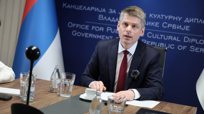 Gujon: Istina o Kosovu u fokusu jedne od najslušanijih radio-stanica u Francuskoj