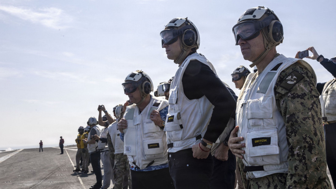 Kušner i Vitkof posetili nosač aviona ''Abraham Linkoln'' nakon razgovora sa delegacijom Irana