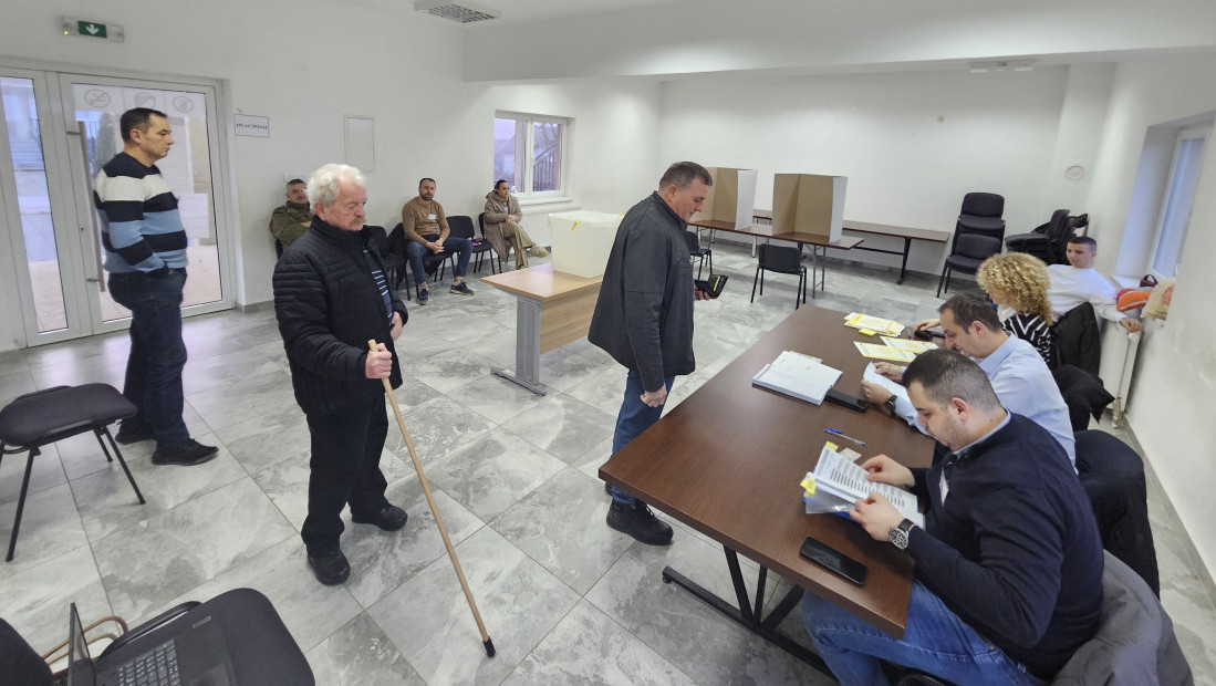 Ponovljeni izbori u Republici Srpskoj: Manji problemi u Doboju, MUP tvrdi - bez incidenata