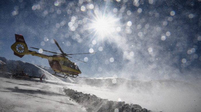 Još jedna tragedija u italijanskim Alpima: U lavini poginula dvojica skijaša, jedna osoba teško povređena