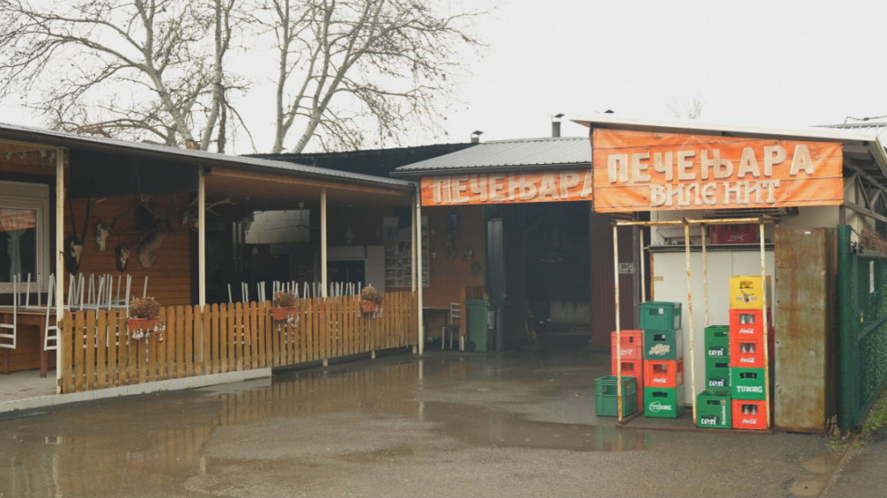 Inicijativa porodice Petrović u Raški: Poklon pečenje za novorođenu decu