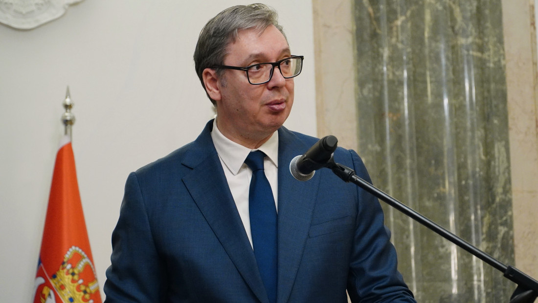 Vučić: Stiglo 2,479 miliona prijava za objekte, prva rešenja u februaru ili početkom marta