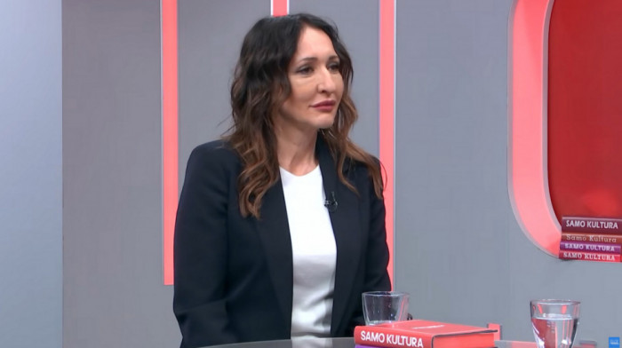Olivera Zulović, dobitnica nagrade "Dušan Radović": Verujem u pametnu decu, sin tinejdžer je moja najveća inspiracija