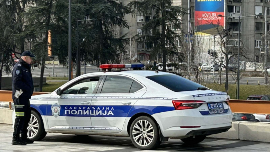 Evakuacija na Karaburmi: Dojava o postavljenoj bombi u TC "BIG", policija na licu mesta