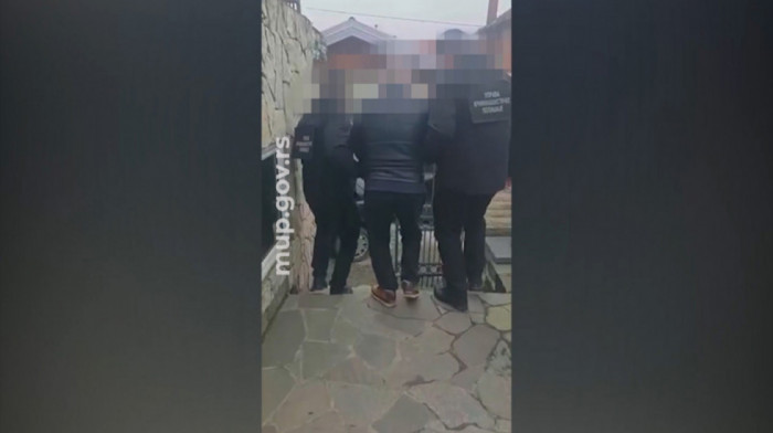 Bivša direktorka i rukovodilac Ustanove za odrasle i st arije u Leskovicu optuženi za zloupotrebu službenog položaja