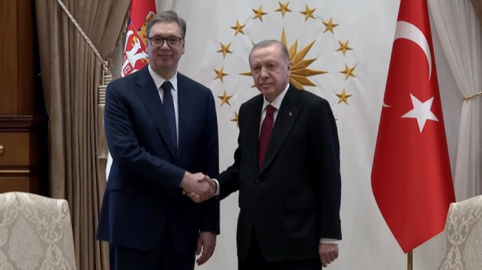 Vučić stigao u Predsedničku palatu u Ankari, sledi sastanak sa Erdoganom