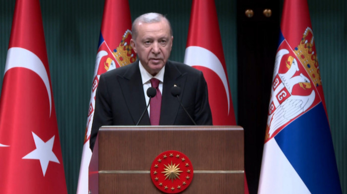 Erdogan preneo Pezeškijanu da Turska pozdravlja sporazum Irana i SAD