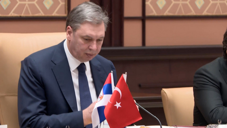 "Nije mi bilo svejedno": Vučić kada je saznao da su mu iz vlade poslali petogodišnji plan koji je napisala AI