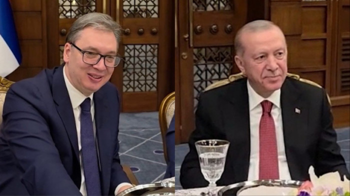 Erdogan priredio večeru u čast Vučića i delegacije Srbije sa pesmom "Tamo daleko"