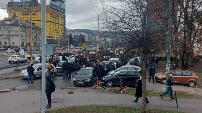 Sarajevo se oprašta od Erdoana Morankića koji je stradao u tramvajskoj nesreći: Blokiran centra grada
