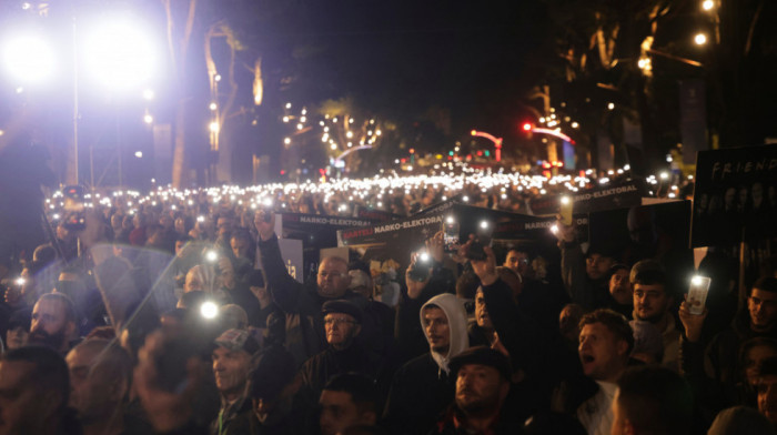 Protesti u Tirani ne jenjavaju, opozicija traži smenu zamenice premijera: Da li Rama računa na "balkanski sindrom"?