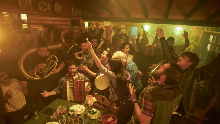 Hit predstava Zvezdara teatra pretočena u film: "Sportsko srce" uskoro u bioskopima