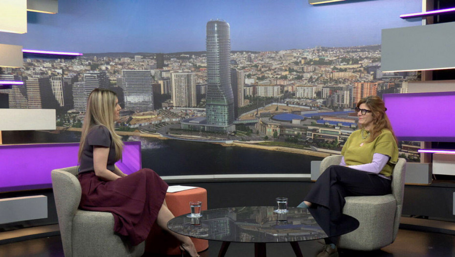 Tadija Janičić izlaže u galeriji "Novembar": O izložbi za Euronews Srbija govori kustoskinja Mia David