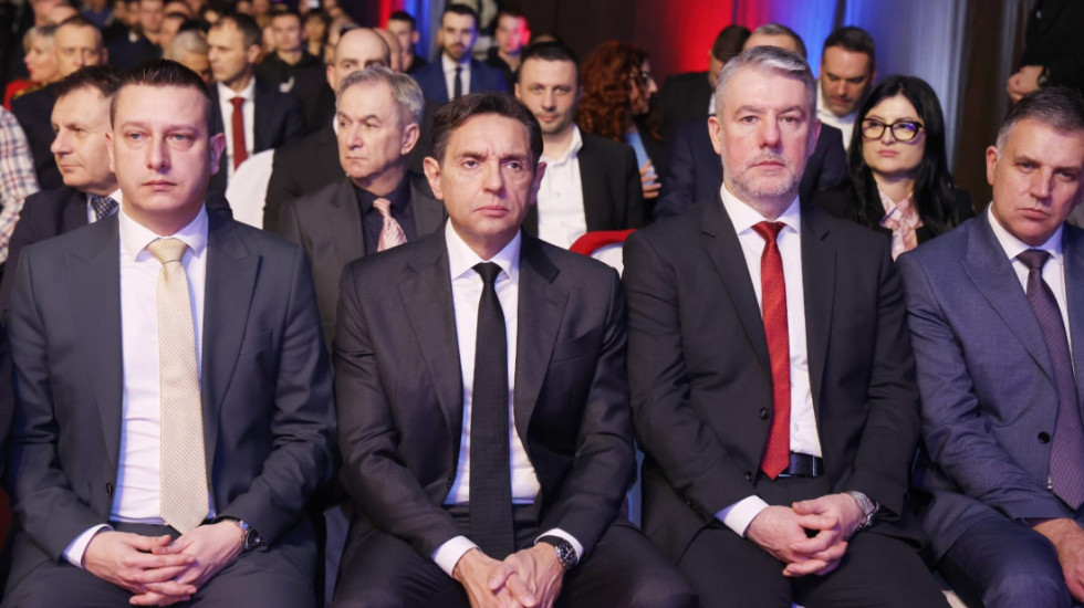 "Dogodine u Srpskom svetu": Aleksandar Vulin prisustvovao obeležavanju Sretenja u Banjaluci