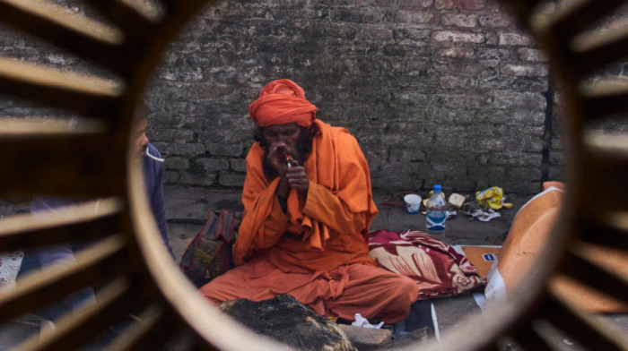Hiljade vernika obeležile hinduistički praznik Šivaratri uz kanabis u Katmanduu