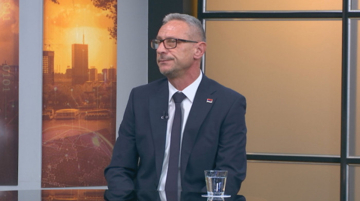 Ostojić: Nadam se da će zakonom kao krivično delo biti prepoznato veličanje ustaštva i isticanje takvih simbola