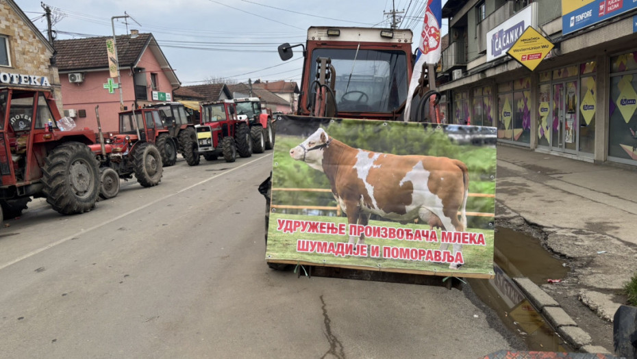 Uklonjena blokada u selu Miločaj kod Kraljeva iako nije postignut dogovor poljoprovrednika i ministarstva