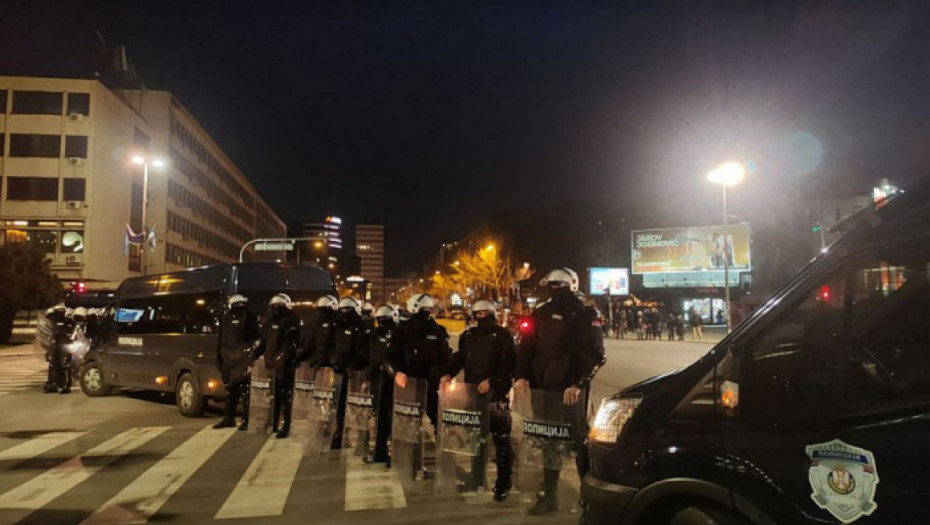 U Novom Sadu završen protest ispred SNP na koji su pozvali studenti u blokadi i tzv. zborovi