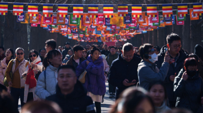 Univerzitet u Kini savetuje studente da "uživaju u romantici" za prolećni raspust i da se zaljube