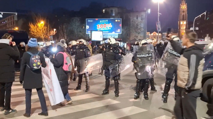 Nasilje na protestu u Novom Sadu kvalifikovano kao krivično delo, Tužilaštvo traži identifikaciju svih učesnika