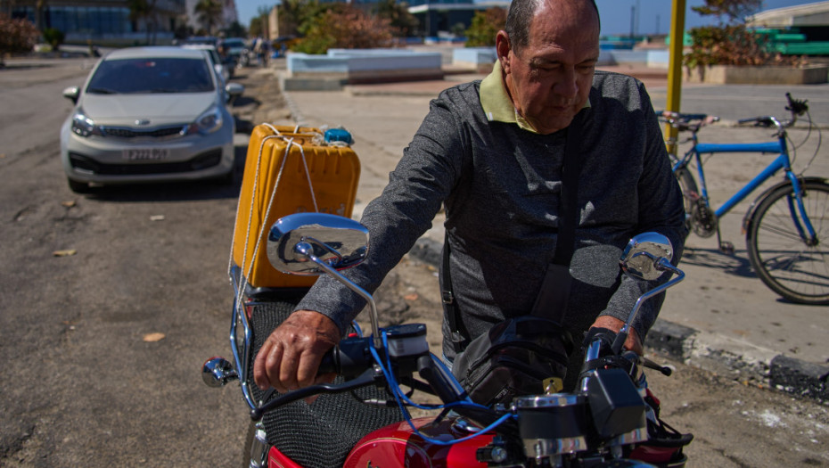 U Havani održan protest zbog zabrane Vašingtona za izvoz goriva na Kubu
