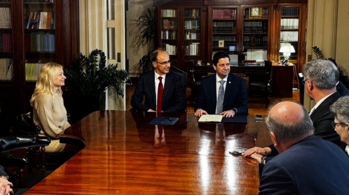 Macut u Atini o Sporazumu dva medicinska fakulteta: Doprineće kvalitetu zdravstvene zaštite u Srbiji