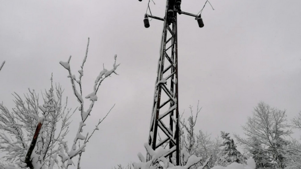 Elektrodistribucija Srbije: Saniran veći broj kvarova na mrežama koji su bili posledica snežnog nevremena
