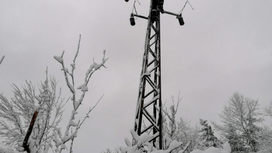 Elektrodistribucija Srbije: Saniran veći broj kvarova na mrežama koji su bili posledica snežnog nevremena