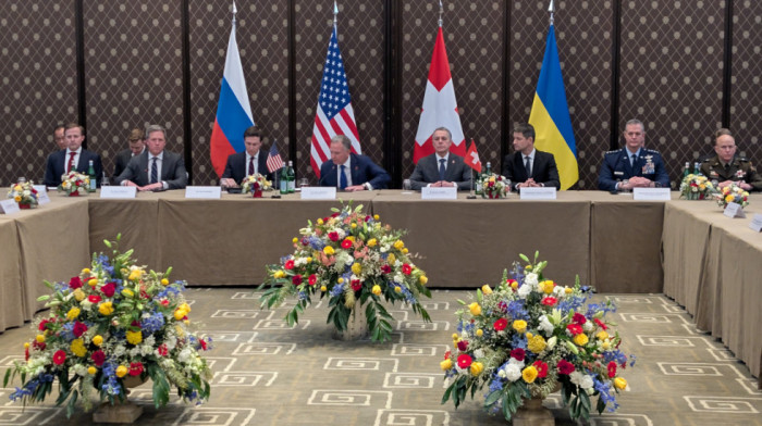 RAT U UKRAJINI Zelenski: Ukrajina spremna da brzo ide ka dostojnom mirovnom sporazumu