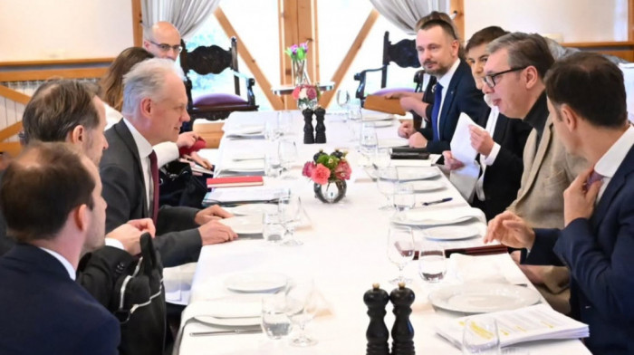 Vučić sa Kopmanom o evropskom putu Srbije i unapređenju saradnje sa EU