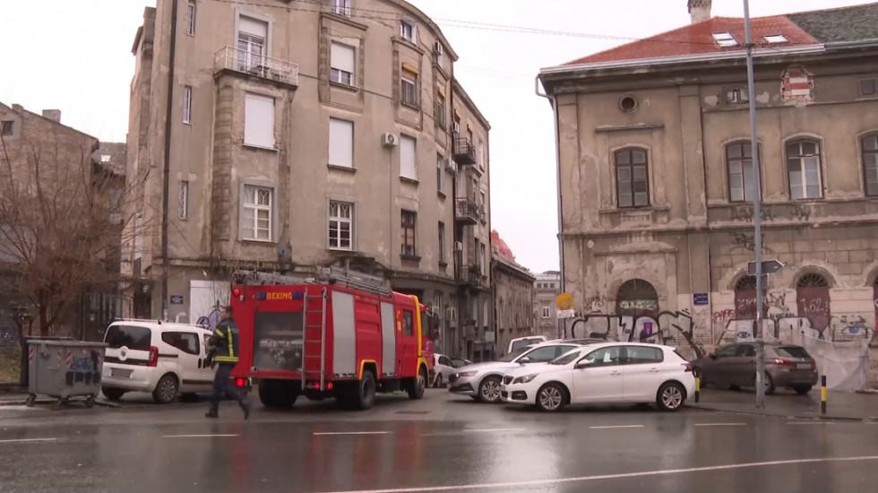 Ugašen požar u Ulici Svetozara Radića na Savskom vencu, nema povređenih