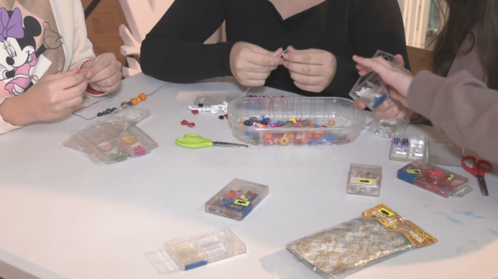 U Nišu zimske radionice u Dečijem kulturno-rekreativnom centru: Deca razvijaju kreativnost i otkrivaju nove talente