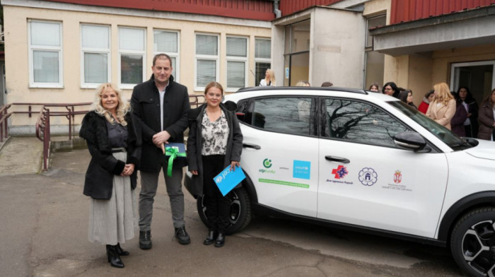 Korak bliže svakoj porodici sa malom decom u Pirotu: Donacija vozila za patronažnu službu i PORI tim