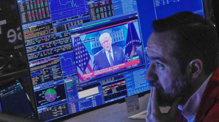 Evropska Unija obustavlja ratifikaciju trgovinskog sporazuma sa SAD zbog Trampovih carina