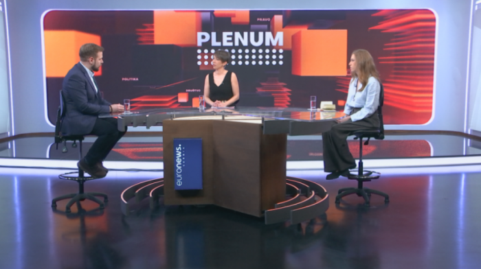 Nekropolitika i patetika umesto argumenata: Jovanović i Grbić u emisiji "Plenum"