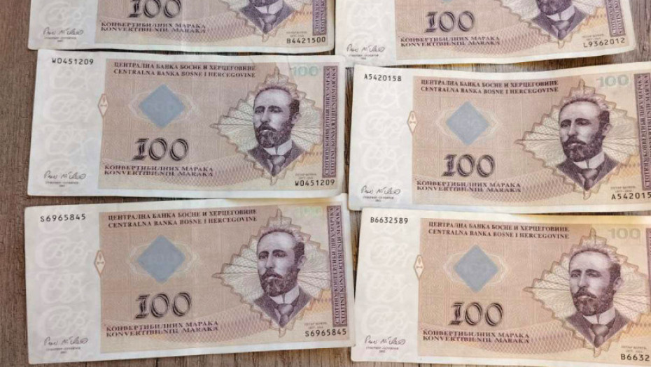 Mladić iz Niša uhapšen na graničnom prelazu Badovinci: Nađena mu "vreća" puna falsifikovanih maraka